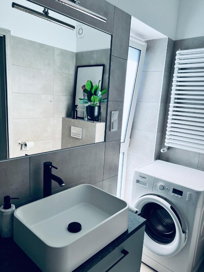 Apartamenty Zary Екстериор снимка