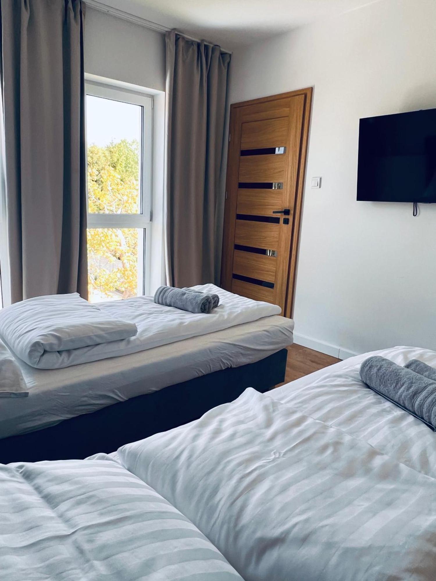 Apartamenty Zary Екстериор снимка
